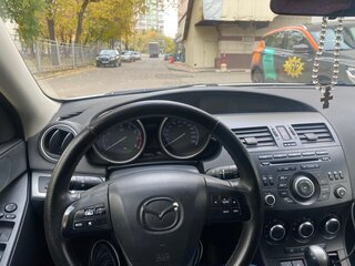 2011 Mazda 3 II (BL) Рестайлинг, белый, 720000 рублей, вид 3