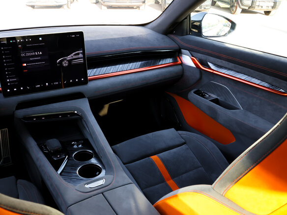 2024 Zeekr 001 100 kWh I, серый, 5578000 рублей - вид 22