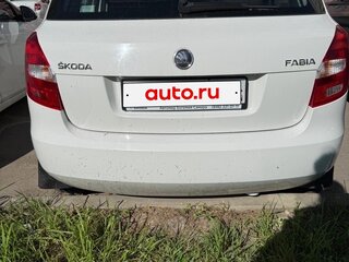 2013 Skoda Fabia II Рестайлинг, белый, 790000 рублей, вид 4