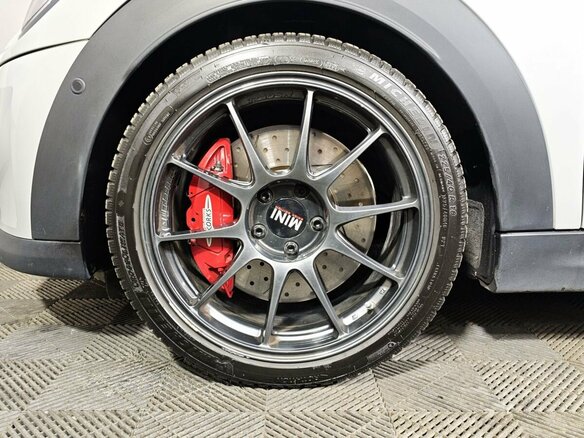 2022 Mini Hatch Cooper S III (F55/F56) Рестайлинг 2, серый, 3300000 рублей - вид 6