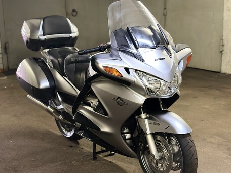 2007 Honda ST 1300, серый, 810000 рублей, вид 2