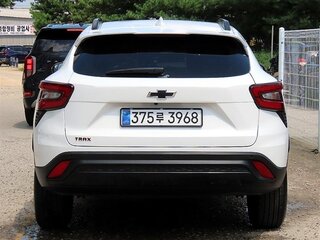 2026 Chevrolet Trax II, белый, 2253177 рублей, вид 4