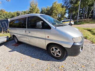 2002 Hyundai Starex I Рестайлинг, серебристый, 490000 рублей, вид 2