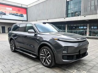2024 Li Auto (Lixiang) L9 52.3 kWh I Рестайлинг, серый, 7400226 рублей, вид 3
