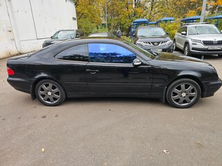 2001 Mercedes-Benz CLK-Класс 230 I (W208) Рестайлинг, чёрный, 830000 рублей, вид 2