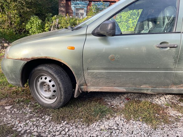2011 Lada (ВАЗ) Kalina I, зелёный, 160000 рублей - вид 6