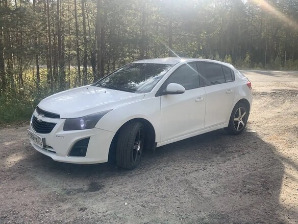 2013 Chevrolet Cruze I Рестайлинг, белый, 530000 рублей