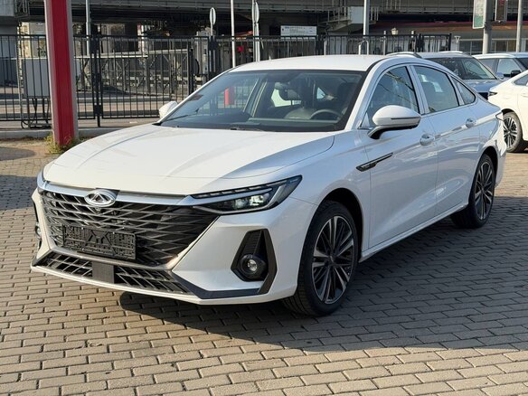 2025 Chery Arrizo 8, белый, 2499000 рублей