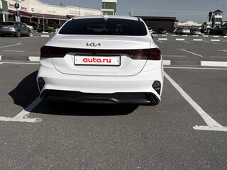 2021 Kia K3 II Рестайлинг, белый, 1649000 рублей, вид 3