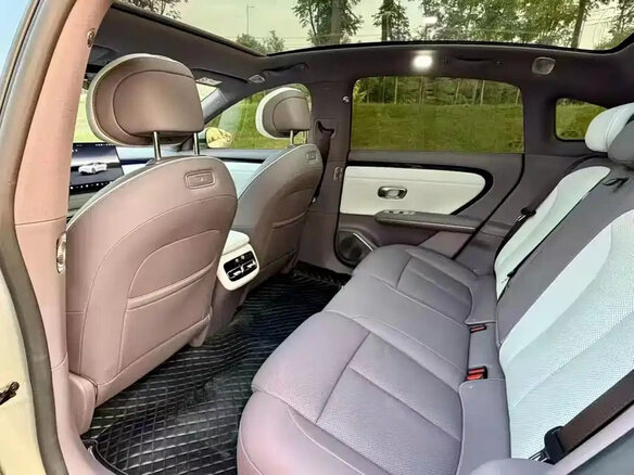 2026 Changan Qiyuan A06 28.39 kWh, серебристый, 2099111 рублей - вид 4