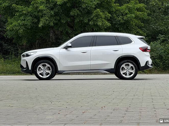 2023 BMW X1 20Li sDrive III (U11/U12), белый - вид 7