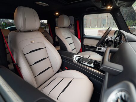 2025 Mercedes-Benz G-Класс AMG 63 AMG II (W465) Рестайлинг, серый, 28000000 рублей, вид 2