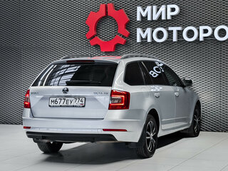 2018 Skoda Octavia III (A7) Рестайлинг, серебристый, 1680000 рублей, вид 5