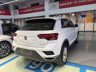 2022 Volkswagen T-Roc I (China Market), белый, 1485000 рублей, вид 2