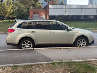 2010 Subaru Outback IV, золотистый, 1250000 рублей, вид 5