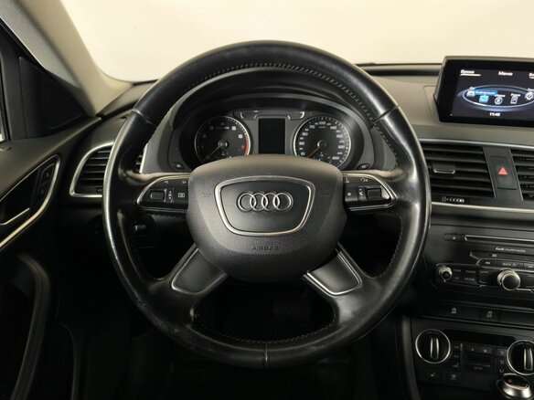 2017 Audi Q3 I (8U) Рестайлинг, чёрный, 1690000 рублей - вид 13