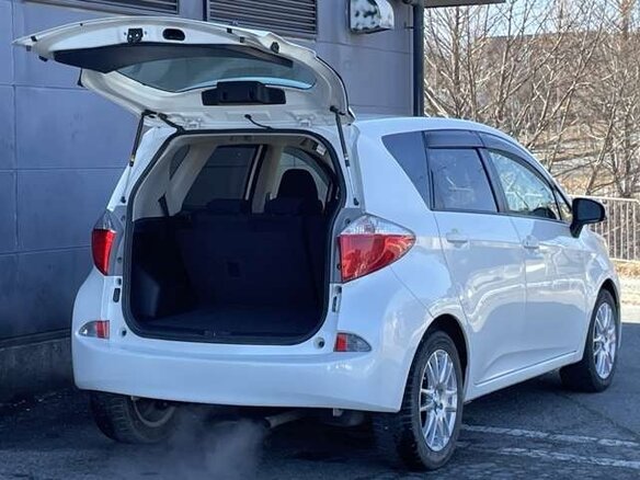 2016 Toyota Ractis II, белый, 770000 рублей - вид 15