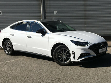 2021 Hyundai Sonata VIII (DN8), белый, 1659000 рублей, вид 3