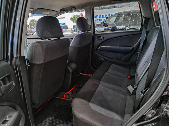 2003 Mitsubishi Outlander I, чёрный - вид 11