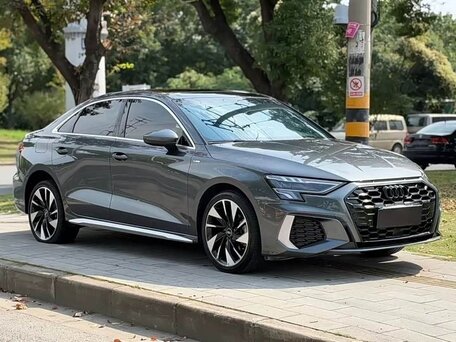 2023 Audi A3 35 TFSI Long IV (8Y), серый, 1960000 рублей, вид 3