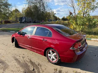 2008 Honda Civic VIII, красный, 350000 рублей, вид 5