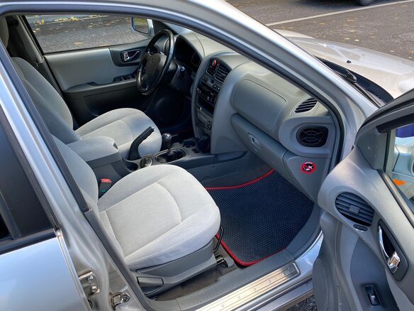 2005 Hyundai Santa Fe I, серебристый - вид 12