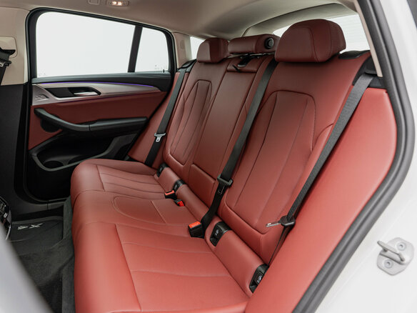 2024 BMW X4 25i II (G02) Рестайлинг, белый - вид 22