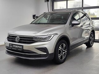 2021 Volkswagen Tiguan II Рестайлинг, серый, 2600000 рублей, вид 1