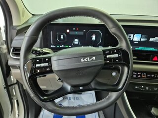 2024 Kia Carnival IV Рестайлинг, белый, 5740025 рублей, вид 4