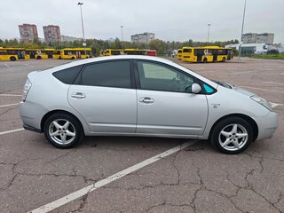 2009 Toyota Prius II Рестайлинг (XW20), серый, 690000 рублей, вид 2