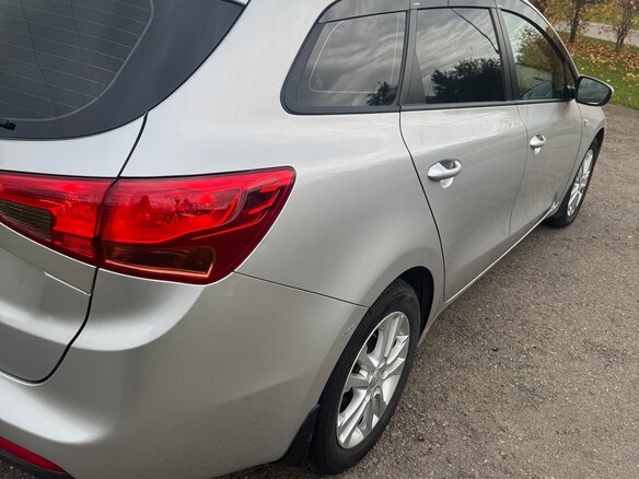 2014 Kia Ceed II, серебристый, 1310000 рублей - вид 5