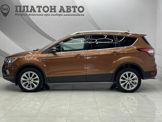 2016 Ford Kuga II Рестайлинг, коричневый, 1840000 рублей, вид 4