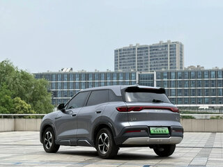 2024 BYD Yuan Up 45.12 kWh, серый, 1717009 рублей, вид 5