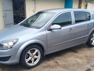 2007 Opel Astra H Рестайлинг, серый, 400000 рублей, вид 1