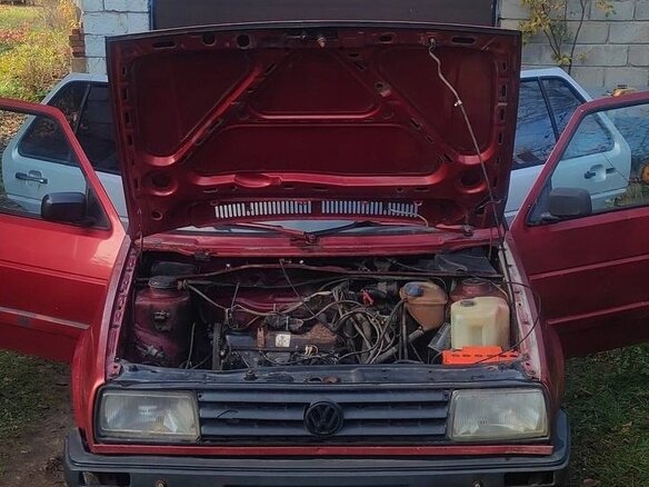 1988 Volkswagen Jetta II, красный, 60000 рублей - вид 3