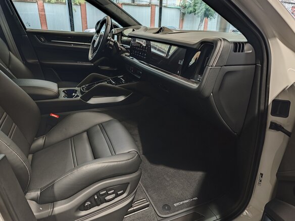 2026 Porsche Cayenne Coupé III Рестайлинг, серый, 21990000 рублей - вид 20