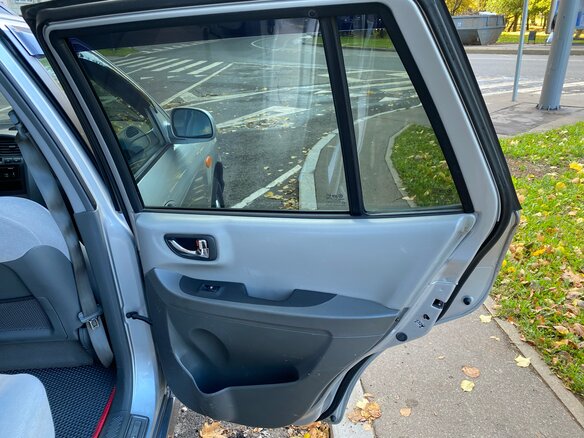 2005 Hyundai Santa Fe I, серебристый - вид 14