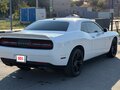 2016 Dodge Challenger III Рестайлинг 2, белый, 2700000 рублей - вид 8
