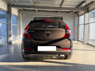 2014 Hyundai Solaris I Рестайлинг, коричневый, 999000 рублей, вид 5