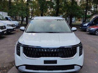 2025 Kia Carnival IV Рестайлинг, белый, 6200000 рублей, вид 3