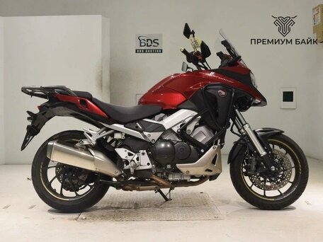 2020 Honda VFR 800X (Crossrunner), красный, 999000 рублей, вид 1