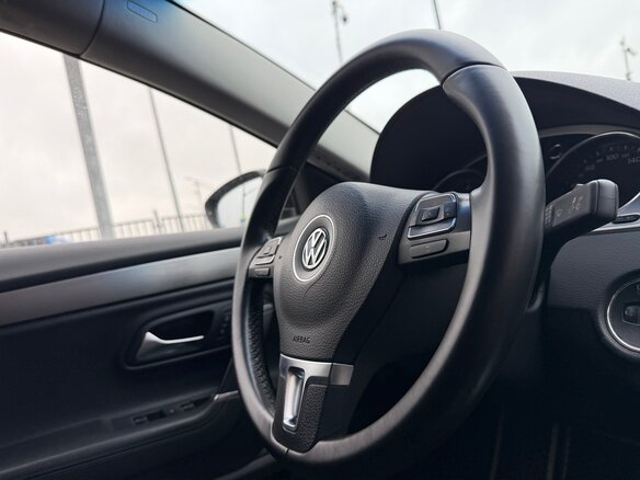 2011 Volkswagen Passat CC I, чёрный - вид 4