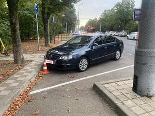 2008 Volkswagen Passat B6, синий, 420000 рублей, вид 1
