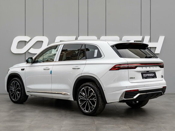 2026 Geely Monjaro (Xingyue L) I Рестайлинг 2 (China Market), белый, 4399000 рублей - вид 1
