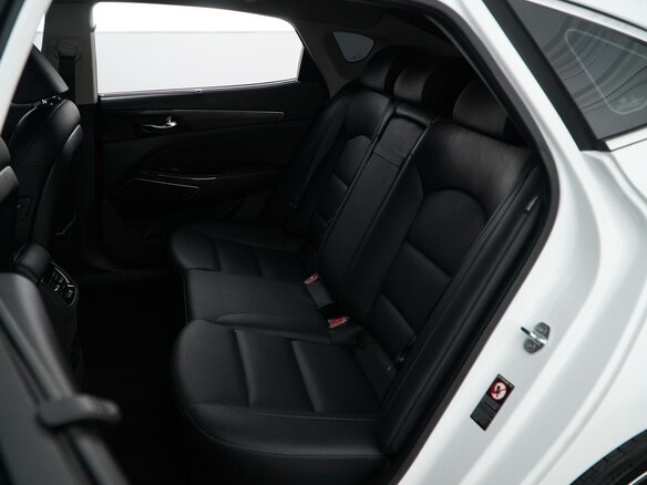 2019 Kia K7 YG (II) Рестайлинг, белый, 2577077 рублей - вид 8