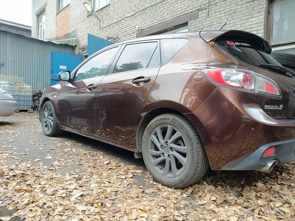 2012 Mazda 3 II (BL) Рестайлинг, коричневый, 780000 рублей - вид 2