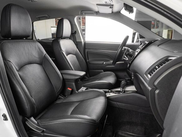 2018 Mitsubishi ASX I Рестайлинг 2, белый - вид 12