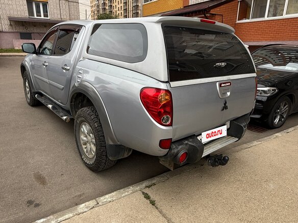 2010 Mitsubishi L200 IV, серебристый, 1300000 рублей - вид 5