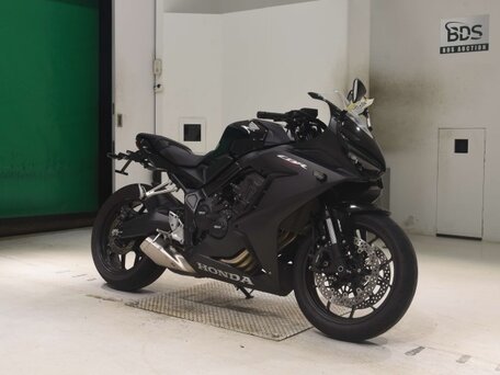 2023 Honda CBR 650R, чёрный, 797000 рублей, вид 3
