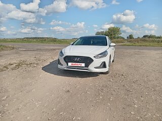 2018 Hyundai Sonata VII (LF) Рестайлинг, белый, 2100000 рублей, вид 5